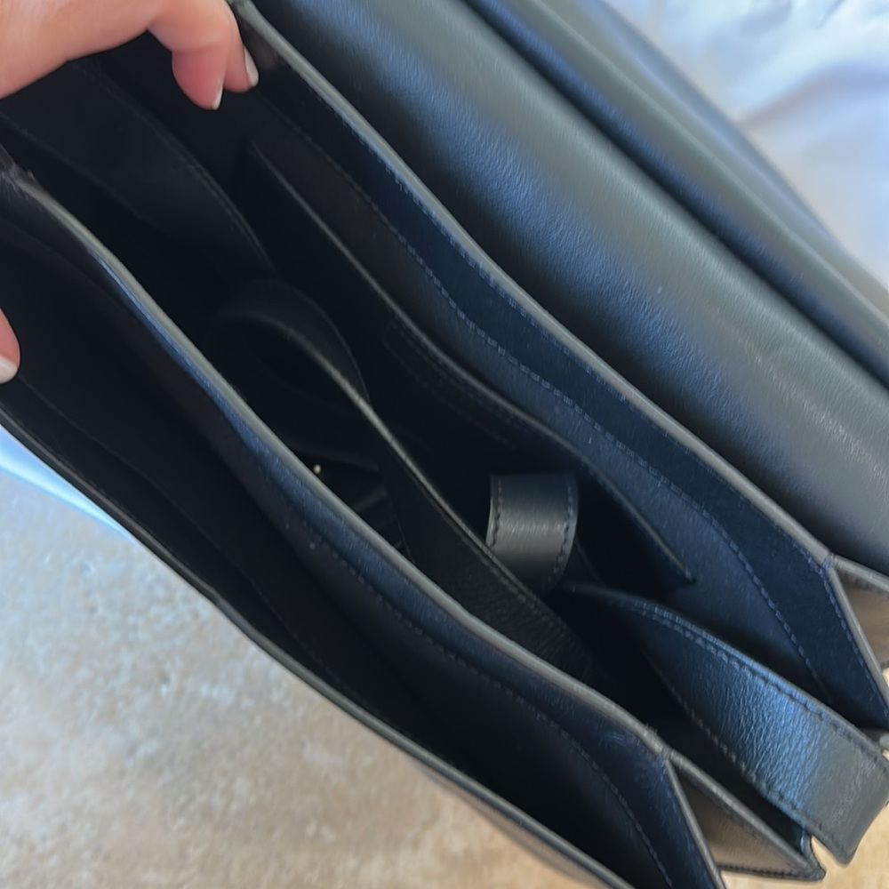 Givenchy Infinity Saddle Bag - Picture 4 of 9